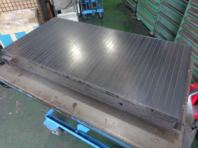 岡本工作機械製作所 400X800 マグネットチャック の画像 3枚目