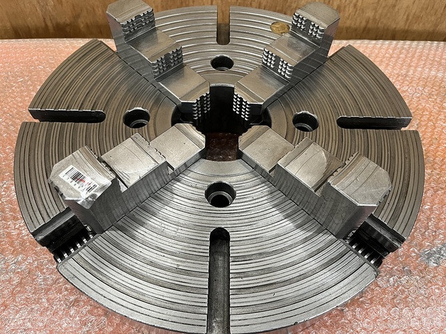 --  Lathe Chuck Image 2