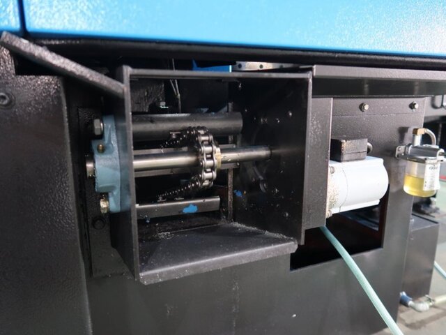 DAITO SEIKI UGAⅡ260 Band Saw Image 6