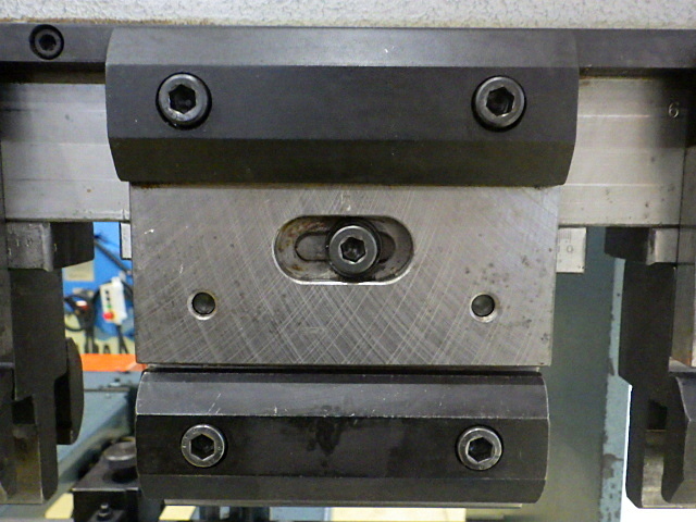 AMADA RG-25 Press Brake/Bender Image 4