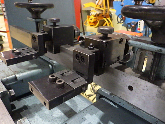 AMADA RG-25 Press Brake/Bender Image 7