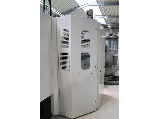 HERMLE C 30 UP Dynamic 5Axis Machining Center Image 14