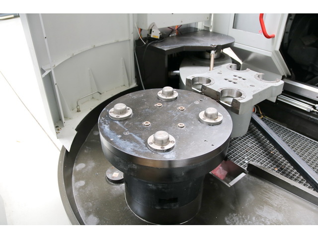 HERMLE C 30 UP Dynamic 5Axis Machining Center Image 21