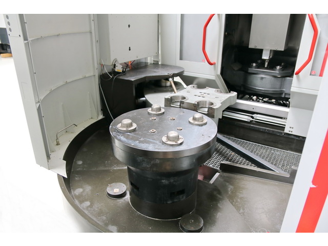 HERMLE C 30 UP Dynamic 5Axis Machining Center Image 23