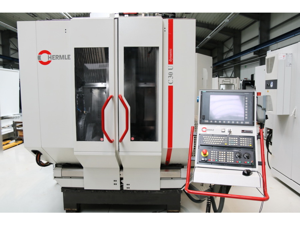 HERMLE C 30 U Dynamic 5Axis Machining Center