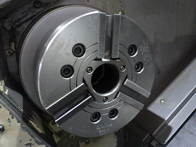 Okuma LCS-15 NC Lathe Image 4