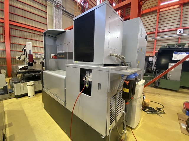 Sodick SL400G EDM (Wire) Image 3