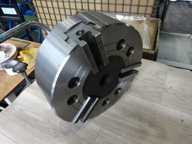 Kitagawa N-10 Lathe Chuck Image 2