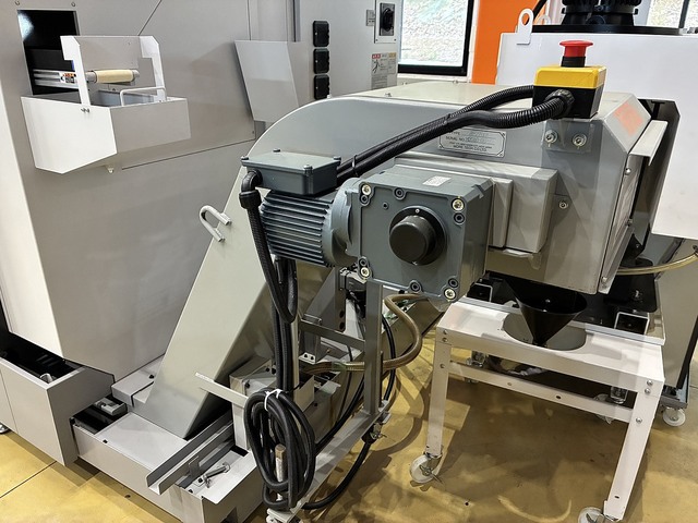 滝沢 TMX-4000ST NC Multi-tasking Machine Image 5