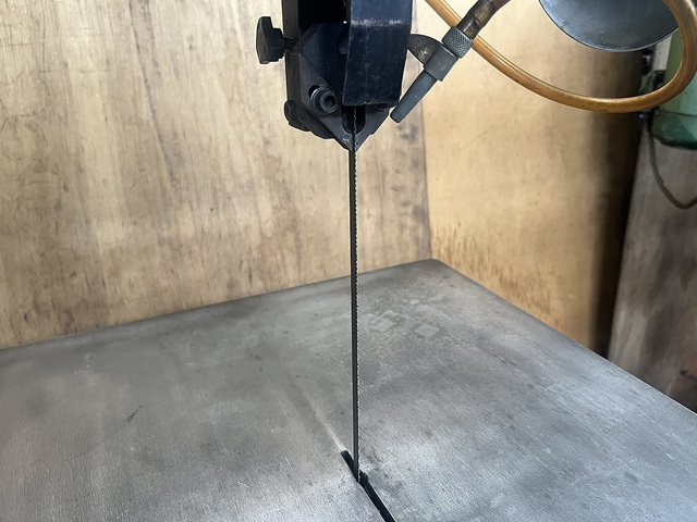 LUXO L-300 Contour Machine Image 3