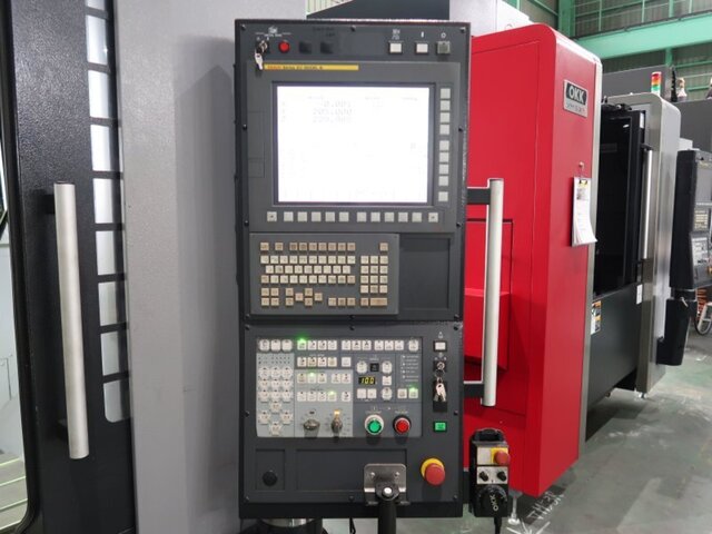 OKK VP400 Vertical Machining Center Image 2