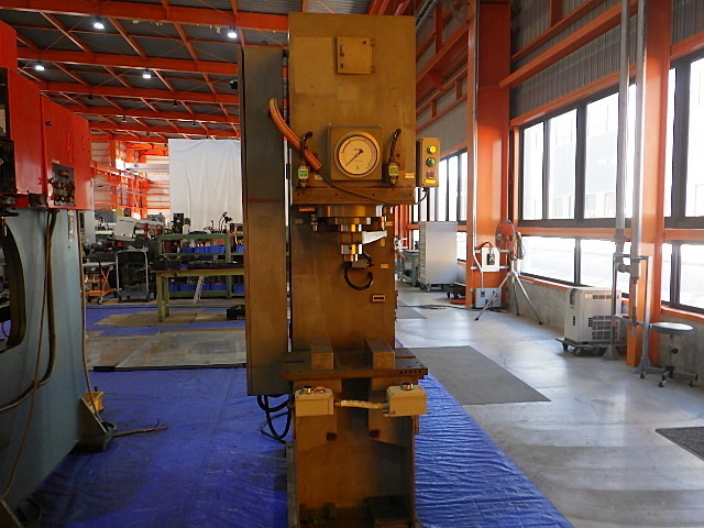 東和精機 PHKS10-300 Hydraulic Press Image 1