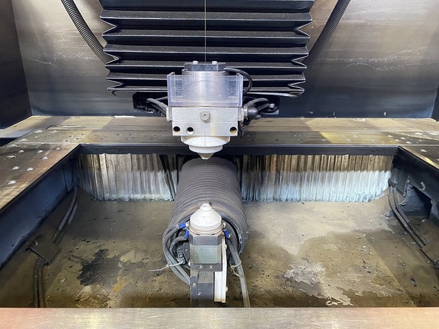 AMADA AD-1i EDM (Wire) Image 6