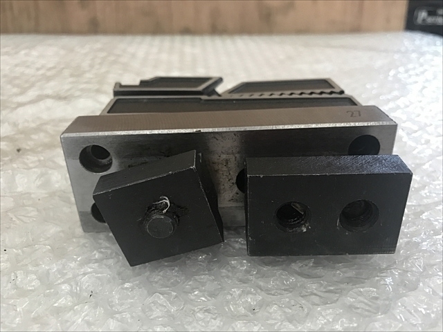 -- HL3518C Clamp Jig Image 4