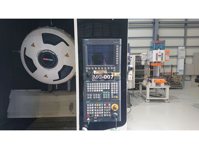 DMG MORI MILLTAP700 Vertical Machining Center Image 2