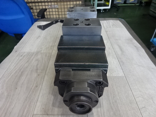Kitagawa VE125 Vice Image 3