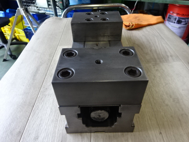 Kitagawa VE125 Vice Image 5