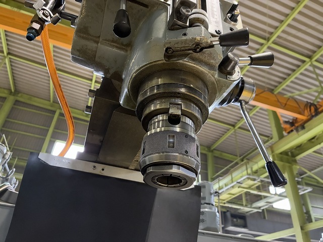 静岡鐵工所 VHR-SD 立型フライス盤 の画像 5枚目