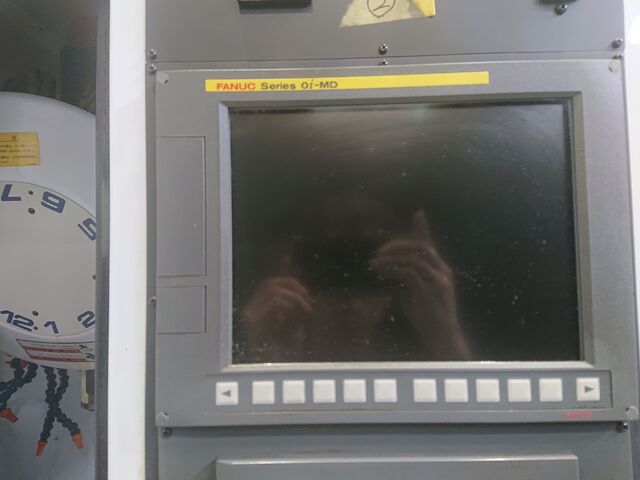 メクトロン MTV-T360 Vertical Machining Center Image 2