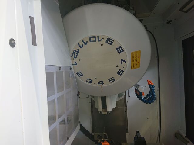 メクトロン MTV-T360 Vertical Machining Center Image 5