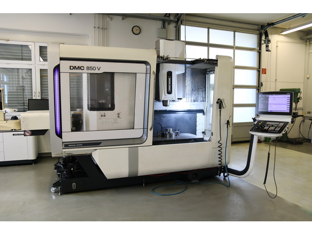 DMG MORI DMC 850 V New Design Vertical Machining Center Image 24