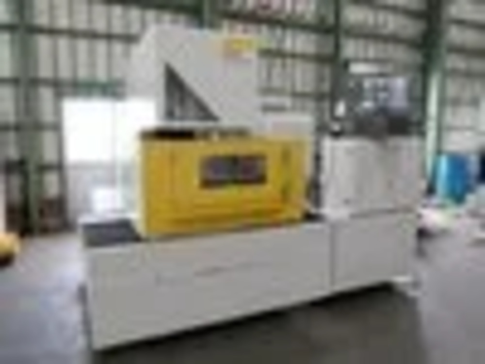 FANUC ROBOCUT α-C600iC EDM (Wire)