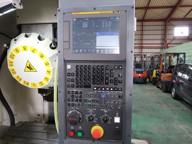 FANUC ROBODRILL α-D14MiB5 Plus Vertical Machining Center Image 2