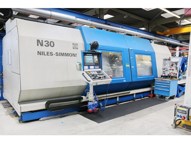 NILES SIMMONS N 30/3LT - 3500 NC Lathe Image 31