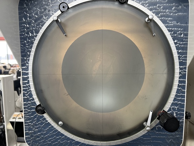 Mitutoyo PJ-A3000 Projector Image 8