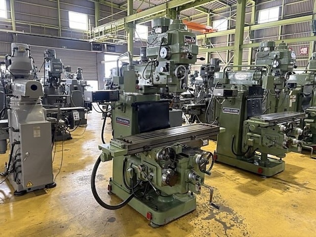 大隈豊和 STM-2R Vertical Milling Machine Image 2