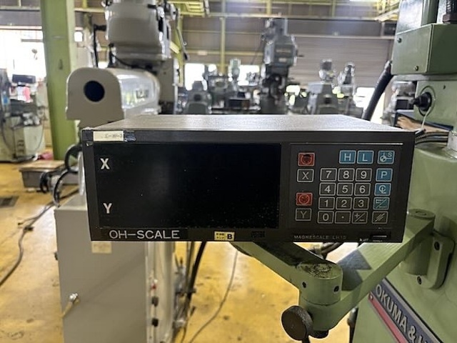 大隈豊和 STM-2R Vertical Milling Machine Image 10