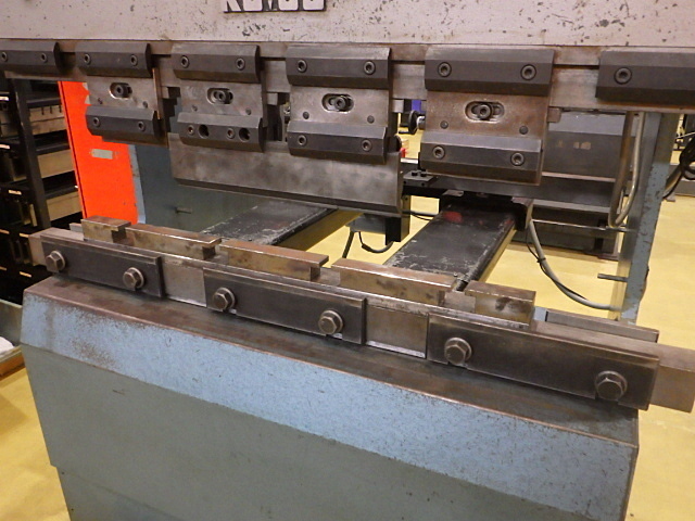 AMADA RG-35S Press Brake/Bender Image 2