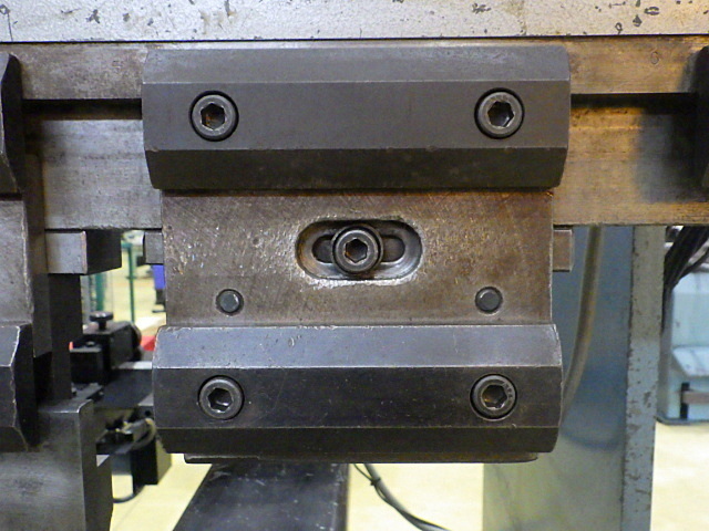 AMADA RG-35S Press Brake/Bender Image 3