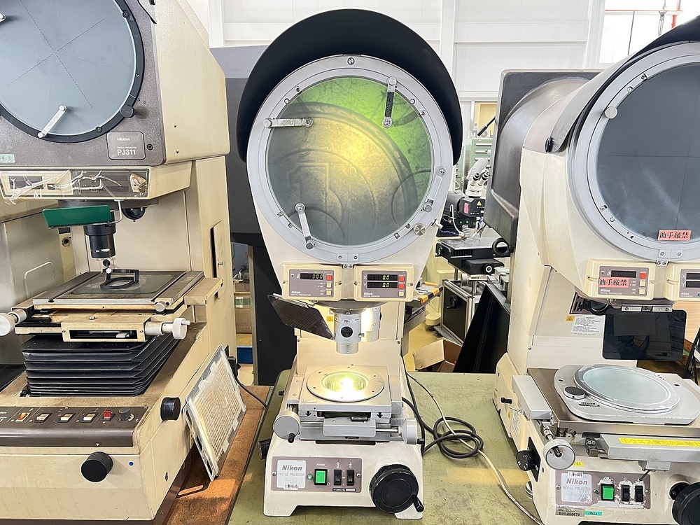 ニコン V-12B 投影機