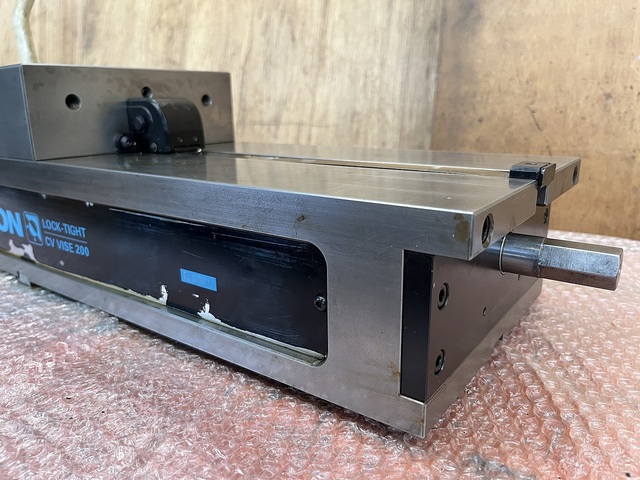 NABEYA LTCV200 Vice Image 6