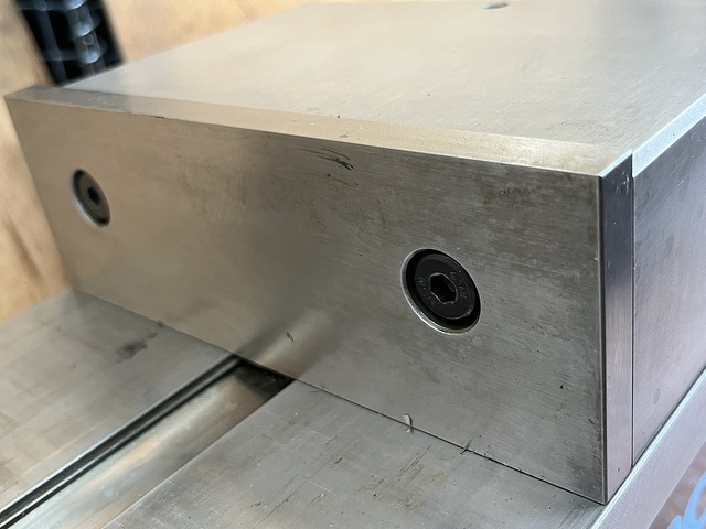 NABEYA LTCV200 Vice Image 4