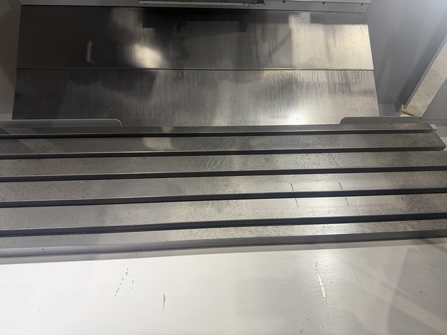 YAMASAKI GIKEN YZ-402SGATC Vertical Machining Center Image 3