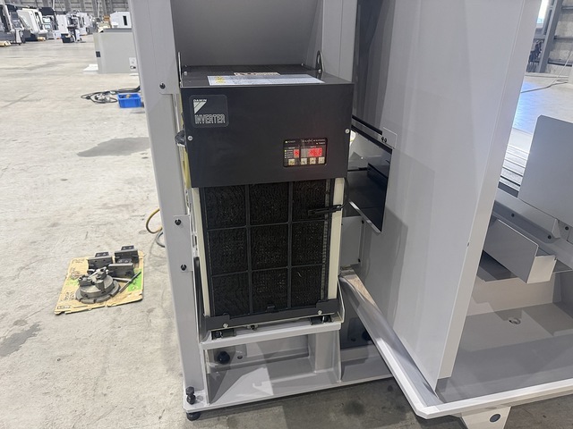 YAMASAKI GIKEN YZ-402SGATC Vertical Machining Center Image 10