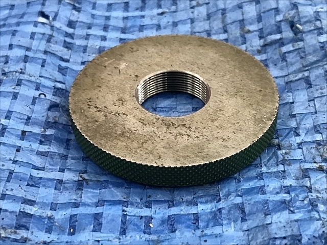 -- M18P0.75 Ring Image 3