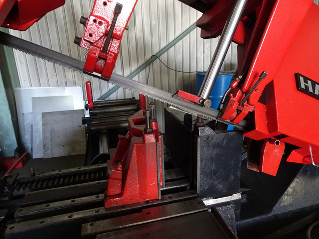 AMADA MACHINE TOOLS HA-400 Band Saw Image 2