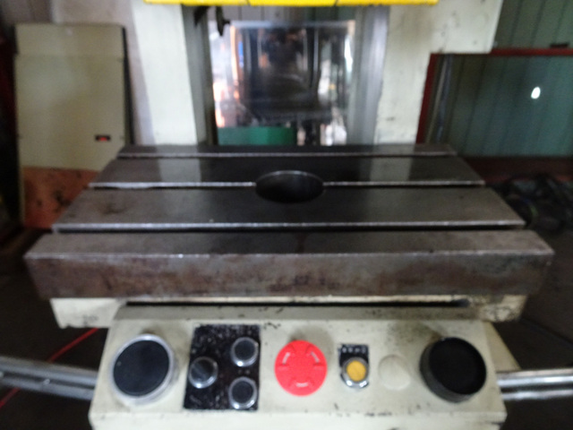 Komatsu Industries OBS35-2 C-Frame Press Image 2