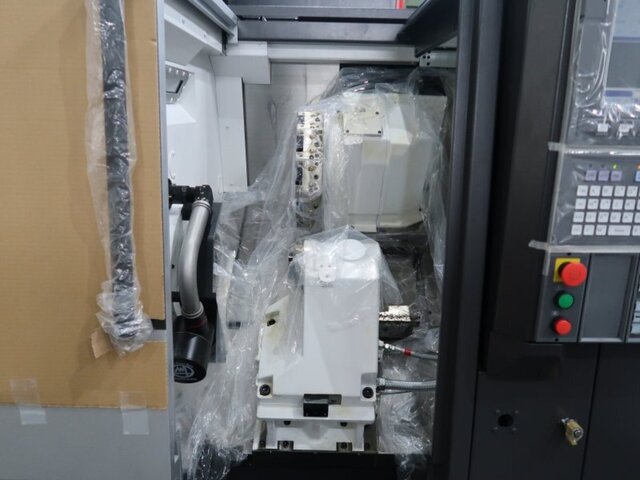 Okuma LB2000EXⅡC300 NC Lathe Image 4