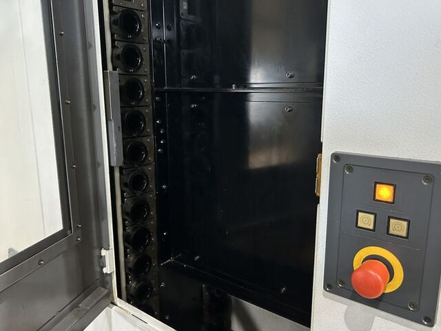 MORI SEIKI NH4000DCG Horizontal Machining Center Image 7
