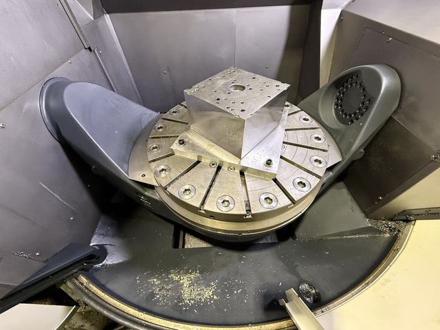 DMG MORI-SEIKI DMU 65 FD monoBLOCK 5Axis Machining Center Image 6