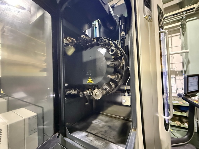 DMG MORI-SEIKI DMU 65 FD monoBLOCK 5Axis Machining Center Image 9