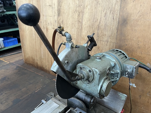 FUJI GRINDING WHEEL MFG KCM-250 Cutting Machine Image 5