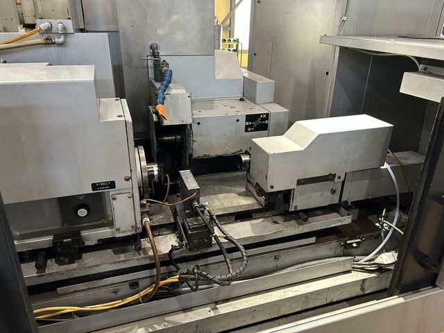 Okamoto Machine Tool Works OGM225NCIII(2015年) NC Cylindrical Grinder Image 2
