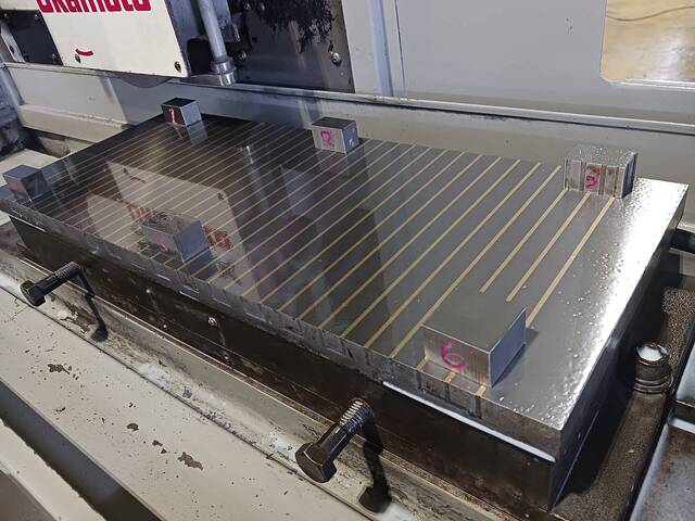 岡本工作 PSG-52DX Surface Grinder Image 8