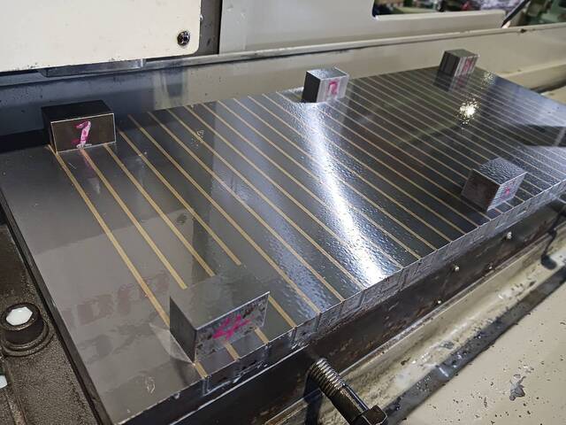 岡本工作 PSG-52DX Surface Grinder Image 10