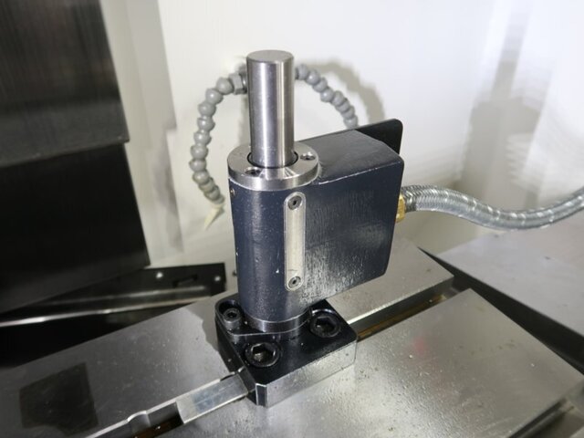 MAZAK VCN-430A Vertical Machining Center Image 4